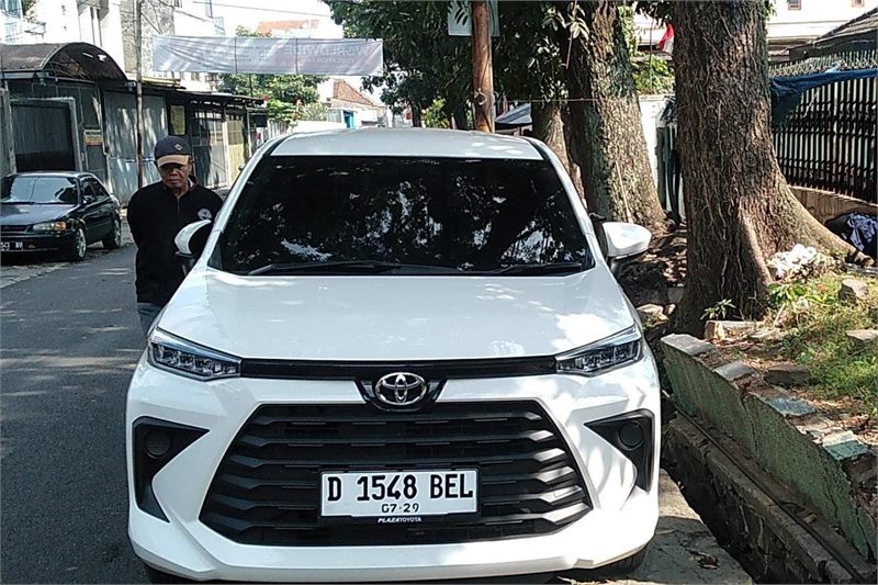 Toyota Avanza 七座车